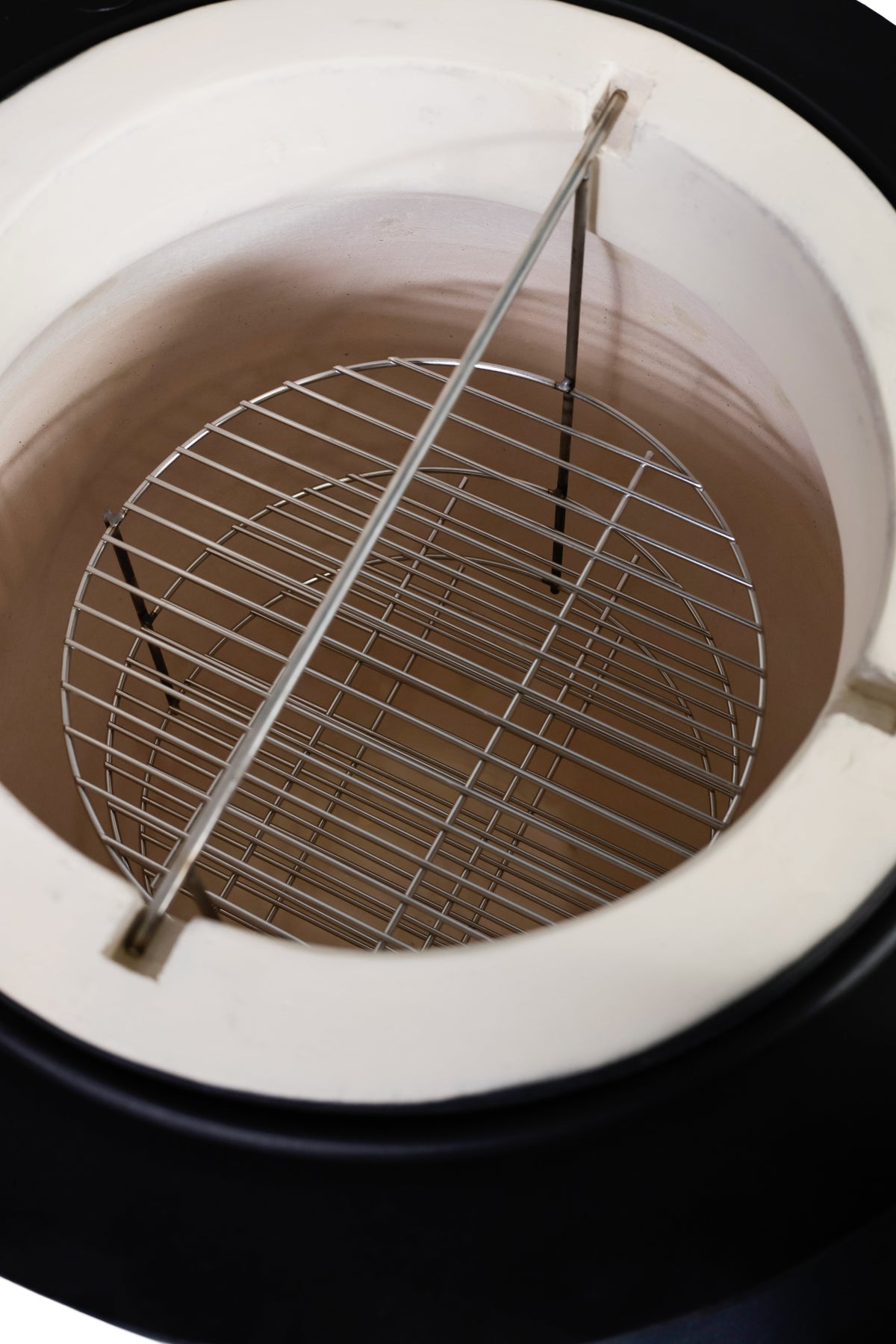 Tandoor izolat Sarmat culoare gri cu capac rabatabil