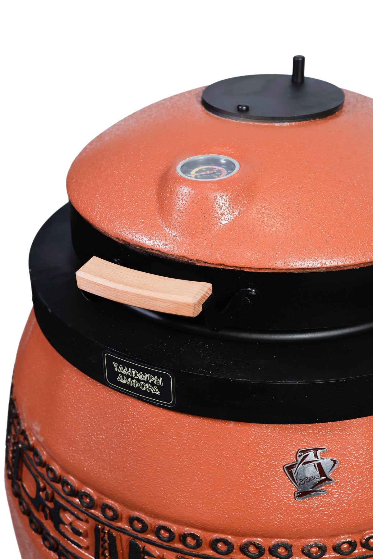Tandoor izolat Sarmat culoare teracotte cu capac rabatabil