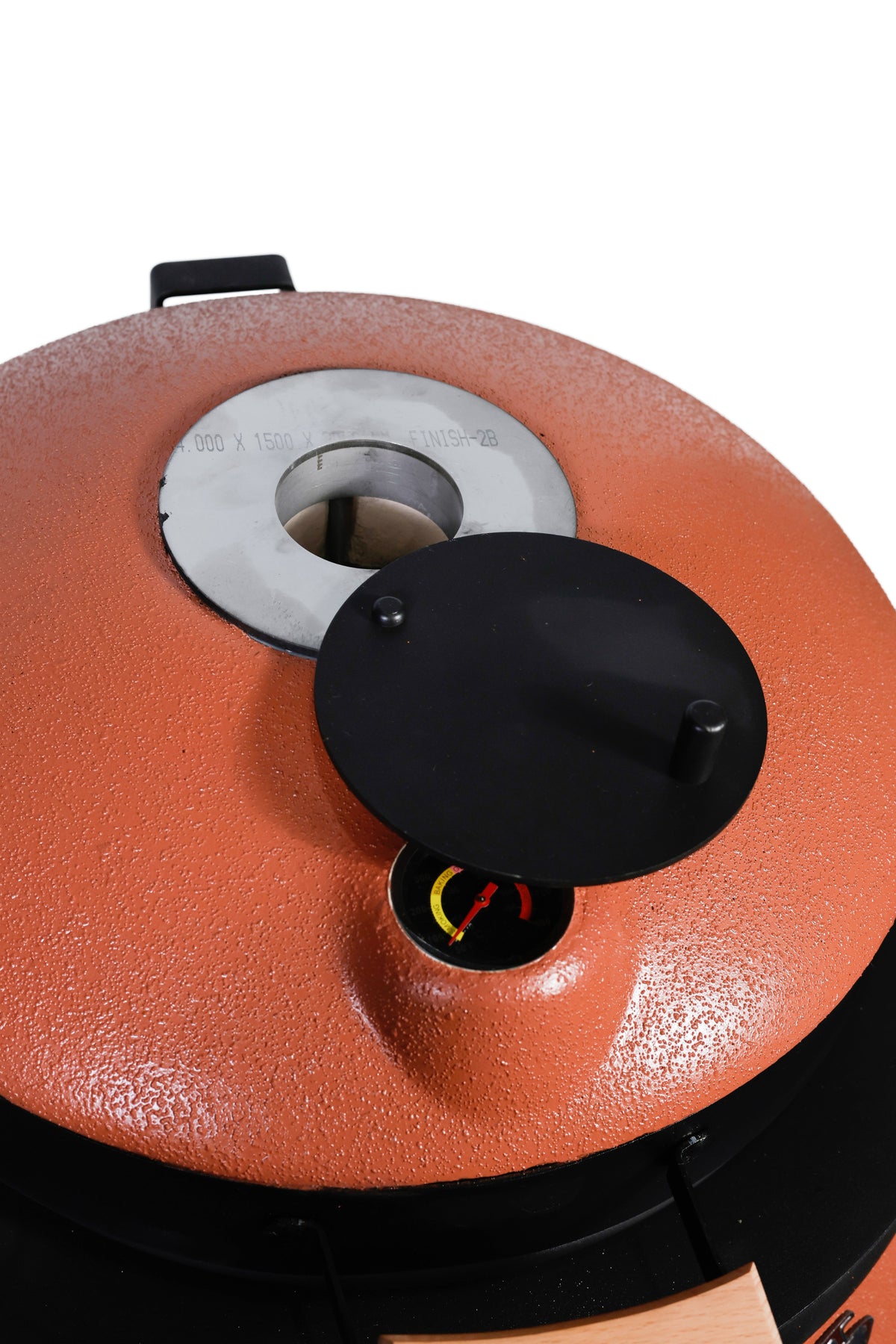 Tandoor izolat Sarmat culoare teracotte cu capac rabatabil