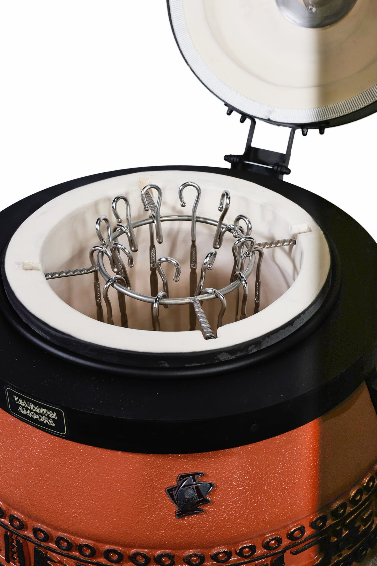 Tandoor izolat Sarmat culoare teracotte cu capac rabatabil