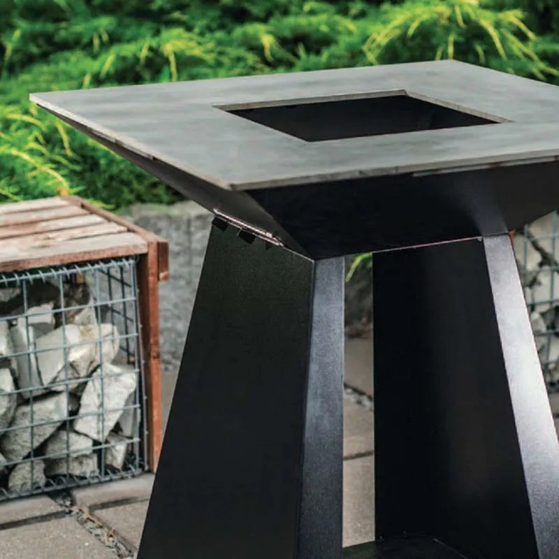Gratar pe lemne L1000*W1000*H900mm, greutatea 125kg, negru