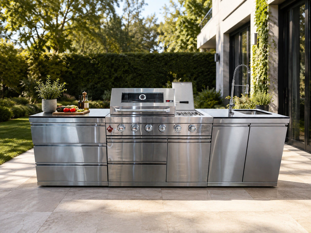 Bucatarie modulara de exterior din inox si blat Quart