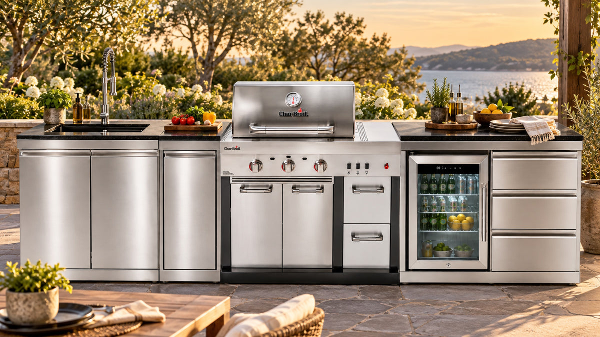 Bucătărie modulară Char-Broil Ultimate 3200 cu chiuvetă, frigider, 3 sertare și 2 coșuri glisante