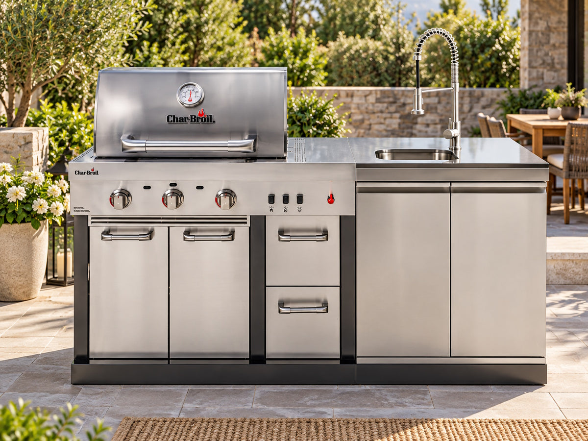 Bucătărie modulară de exterior Char-Broil Ultimate 3200 cu grătar TRU-Infrared și modul cu chiuvetă pe stânga