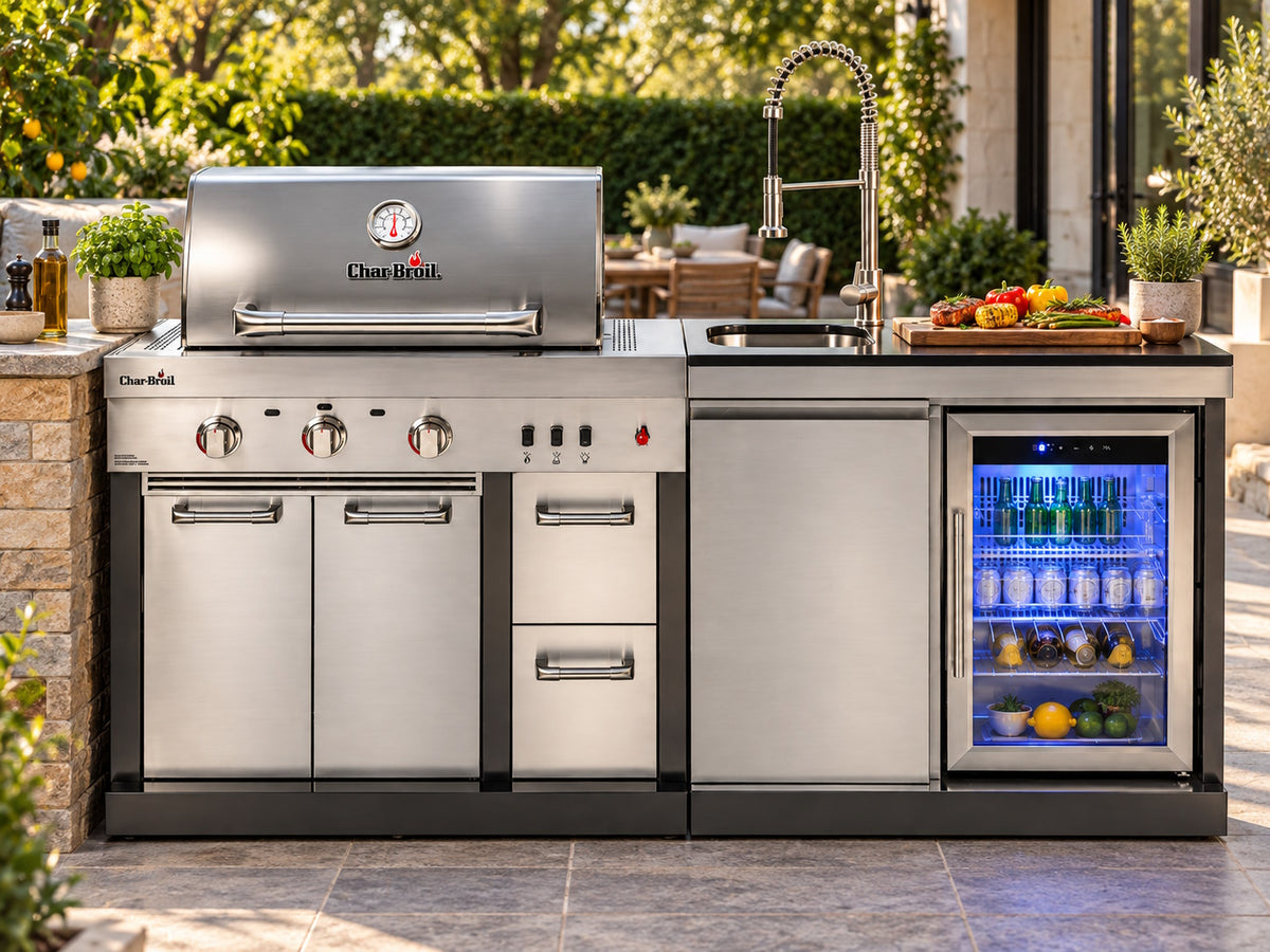 Bucătărie modulară de exterior Char-Broil Ultimate 3200 cu grătar TRU-Infrared și modul cu chiuvetă pe stânga, robinet și frigider