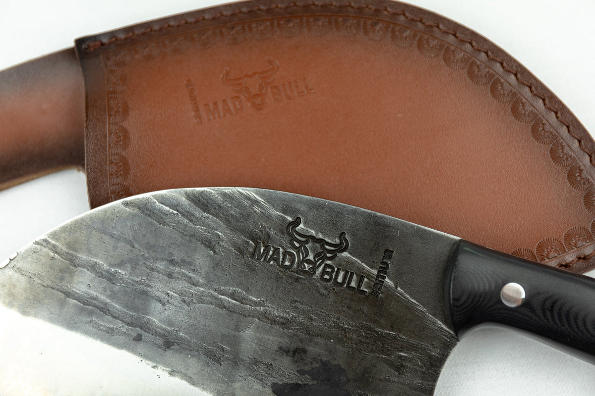 Satâr sârbesc Samura Mad Bull negru 7"/180mm, AUS-8 HRC-59